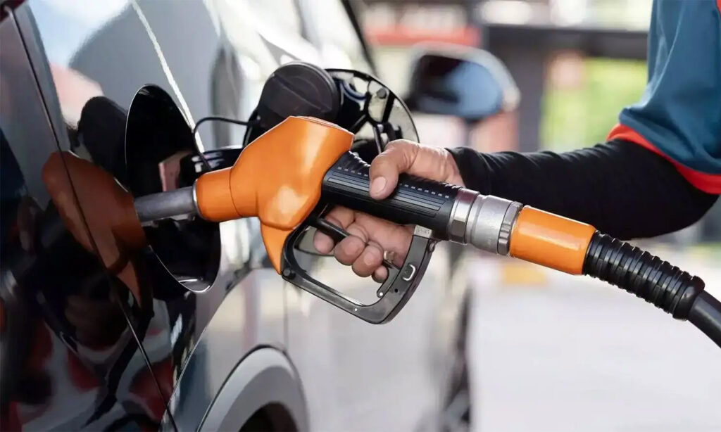 AP-Fuel-Crisis-1