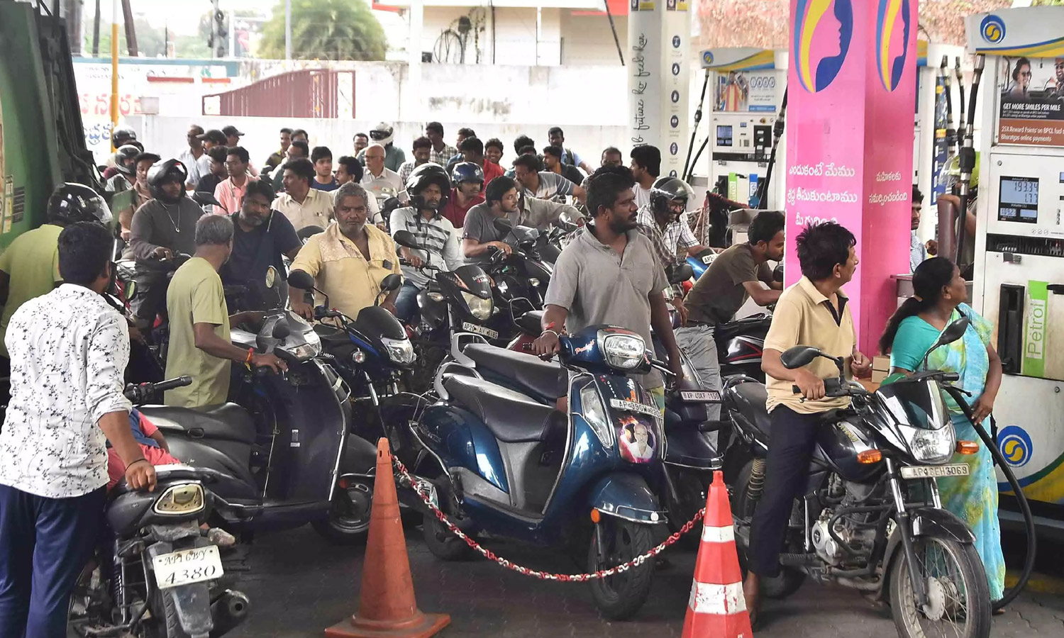 AP-Fuel-Crisis