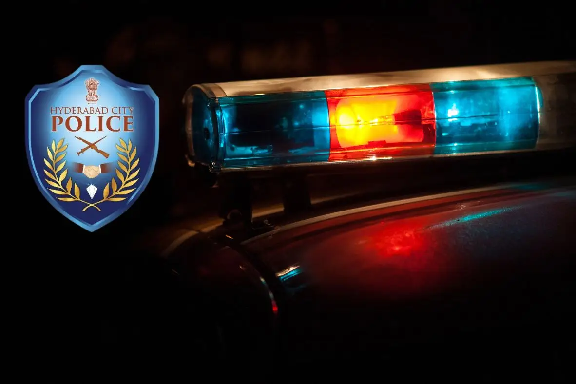 Five persons performing dangerous stunt on a bike in Hyderabad – rash driving